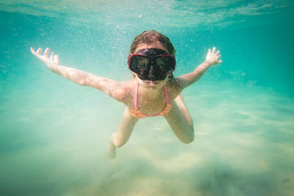 Quels sont les meilleurs spots pour le snorkeling dans les îles de la Société, Polynésie française?
